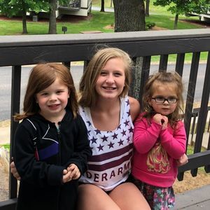 Meet your Posher, Macy